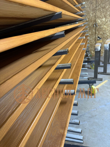 Планкен из лиственницы крашенный 