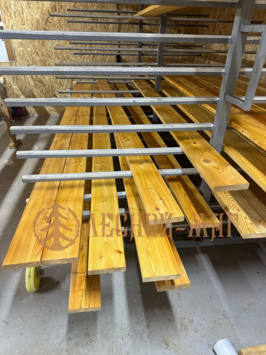 Планкен из лиственницы крашенный 