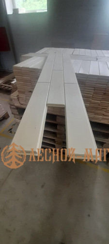 Стеновой паркет из липы - прима, 385мм х 70мм х 15мм