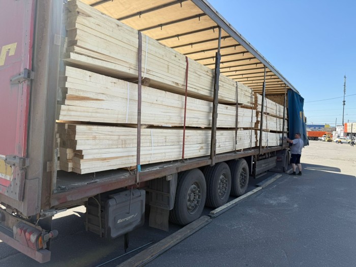 Обрезная доска осина 25х200х6м