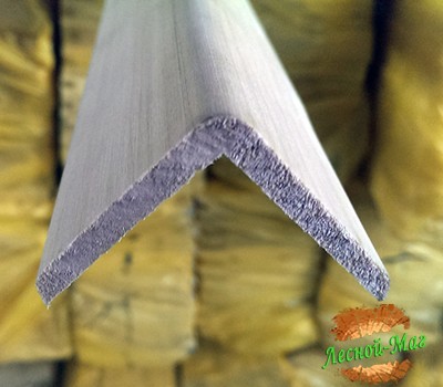 Уголок липа 